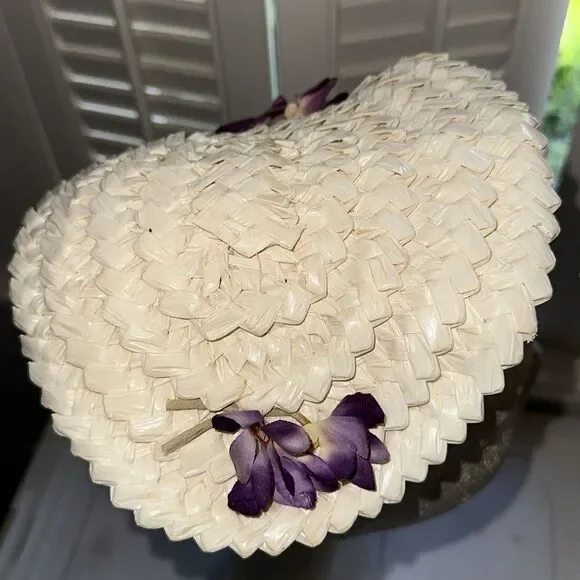 Vintage 50s/60s Jean Allen of Gage Cream Woven Hat‎ with Purple Floral Detailing - Picture 5 of 7